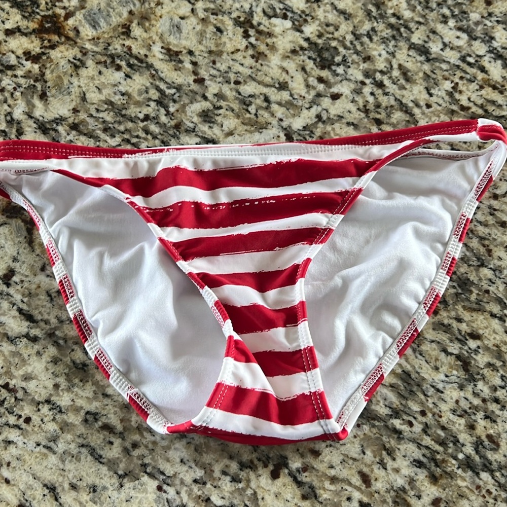 Bikini bottom